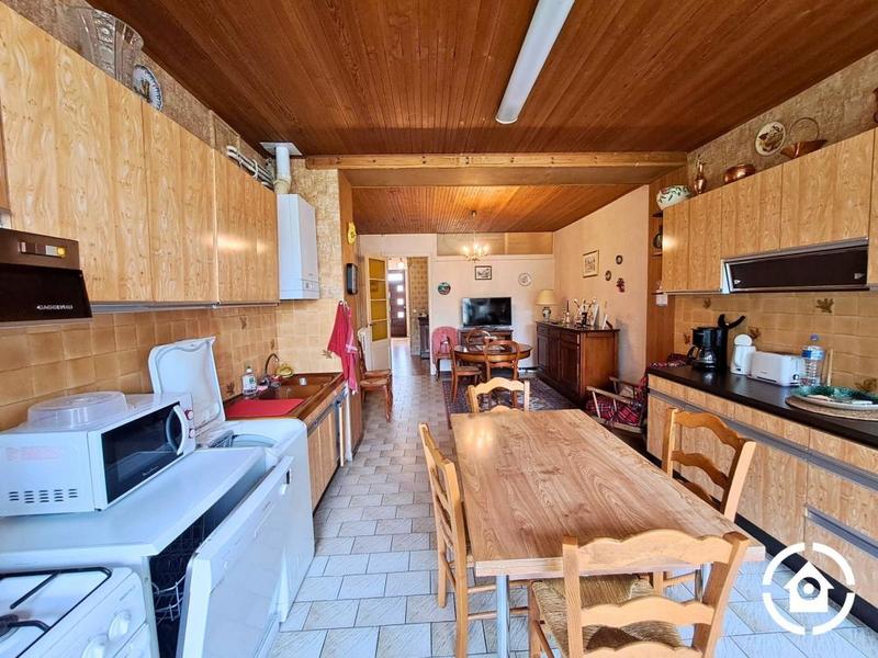 Maison ancienne - 155 m² - 7 pièces