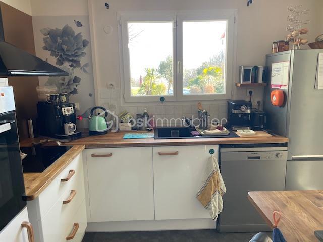 Maison - 104 m² - 4 pièces