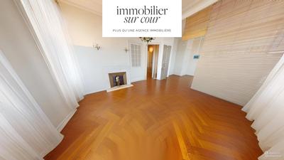 Appartement - 159 m² - 6 pièces