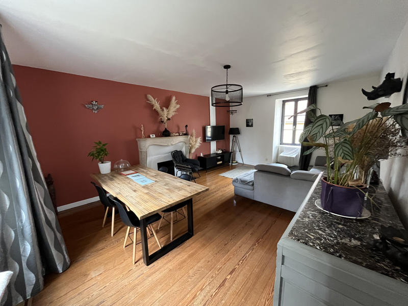 Maison de village - 96 m² - 5 pièces