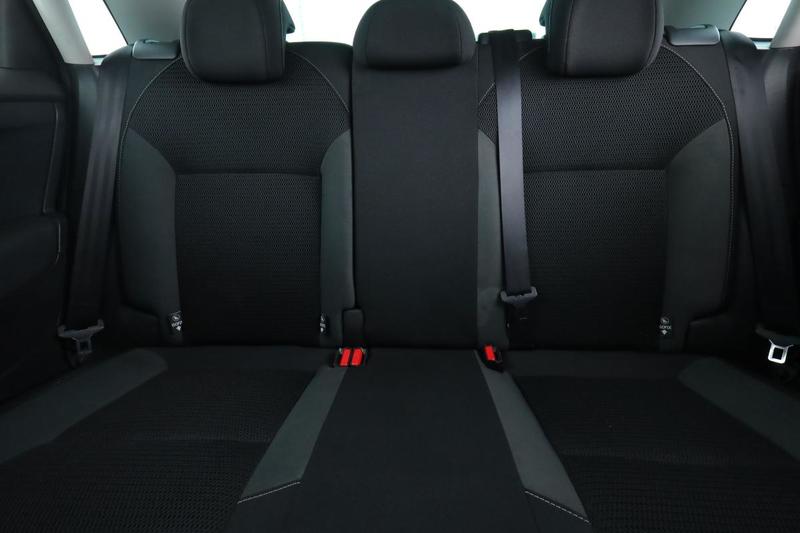 Citroën C4 1.6 Blue-HDi Feel Bv6 120 ch