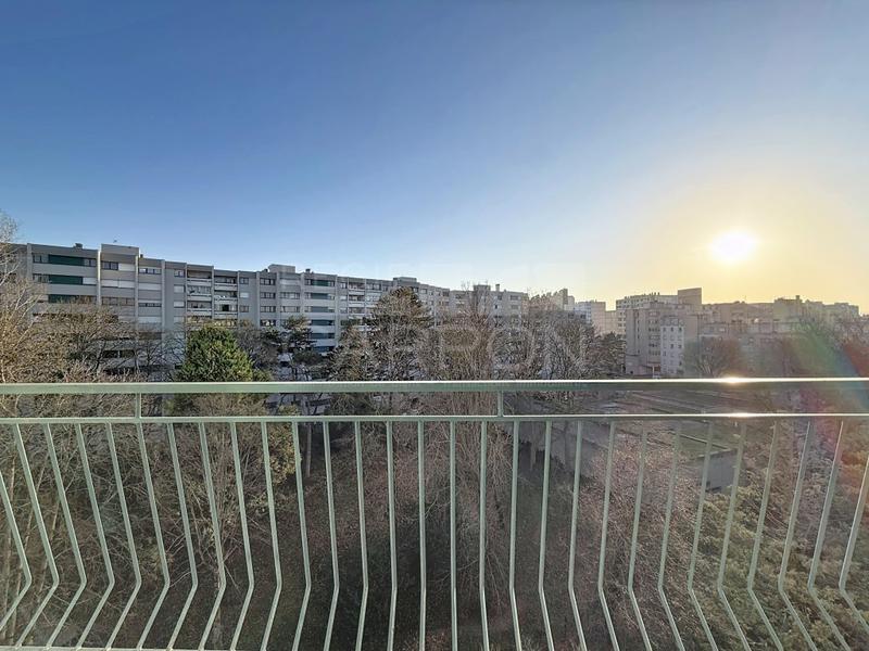 Appartement - 73 m² - 4 pièces