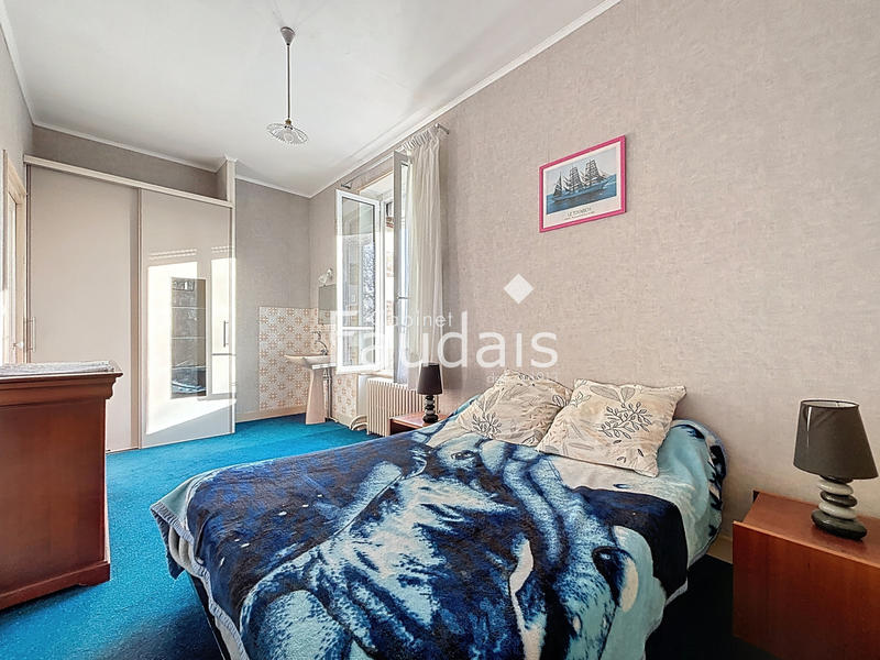 Maison - 147 m² - 5 pièces