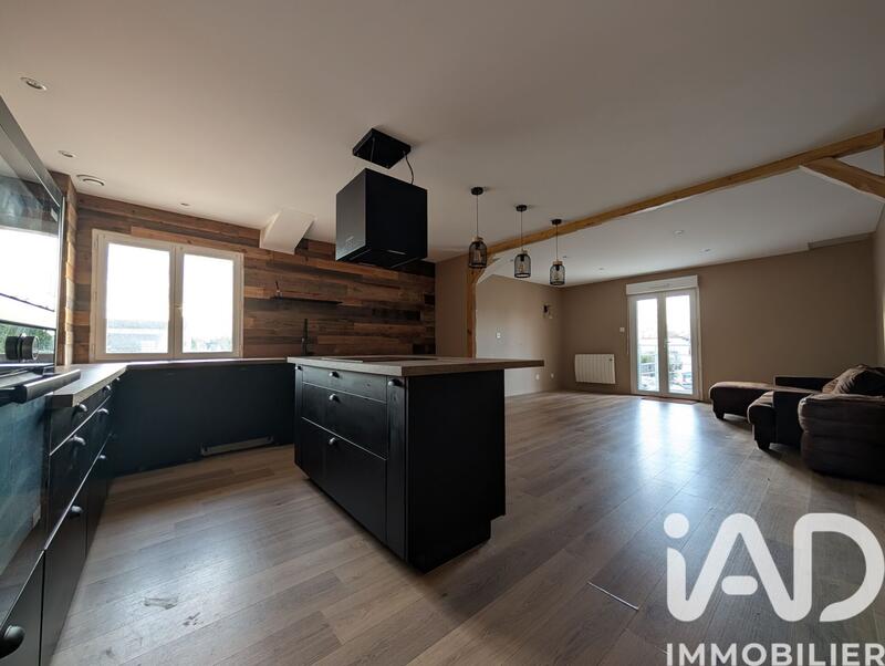 Maison - 83 m² - 3 pièces