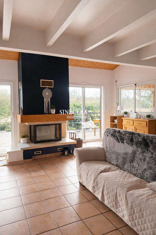 Maison traditionnelle - 140 m² - 5 pièces