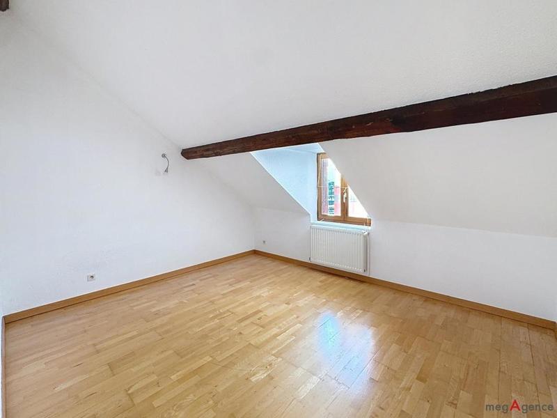 Appartement - 110 m² - 5 pièces