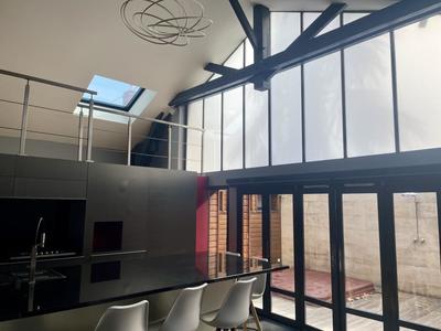 Maison - 107 m² - 4 pièces