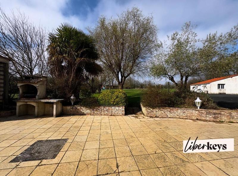 Maison - 177 m² - 7 pièces