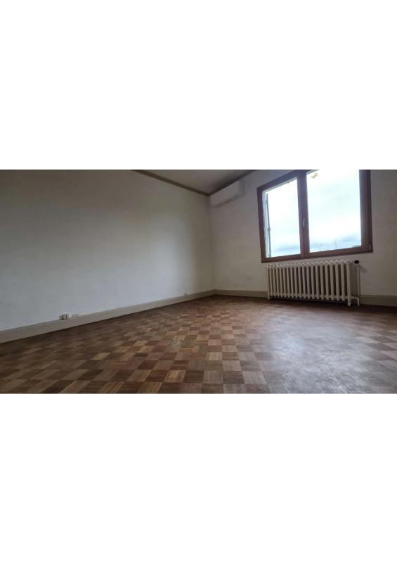 Maison - 151 m² - 6 pièces