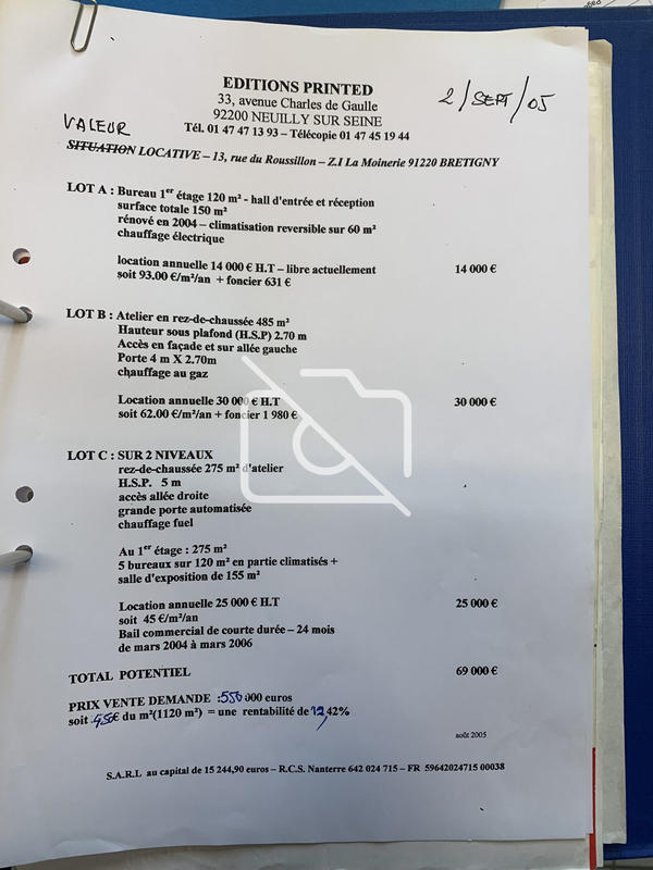 Entrepôt - 1 220 m²