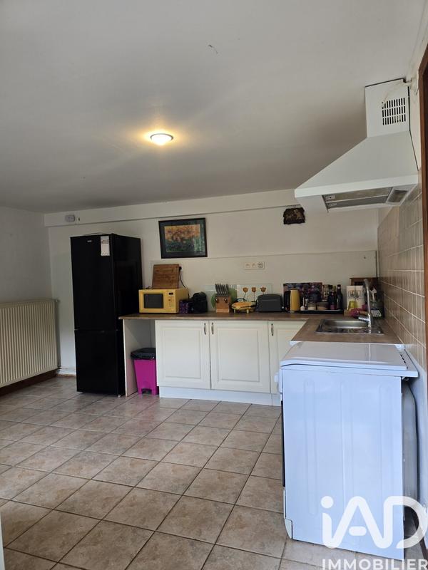 Maison - 220 m² - 9 pièces