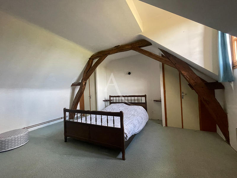 Maison - 128 m² - 7 pièces