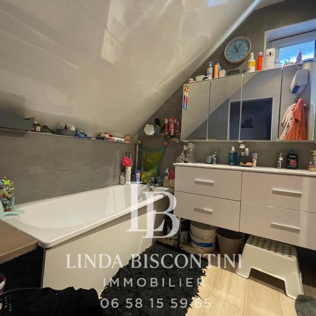 Maison - 125 m² - 6 pièces