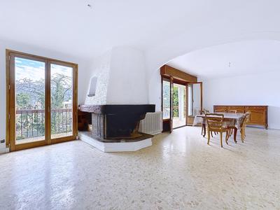 Maison - 135 m² - 7 pièces