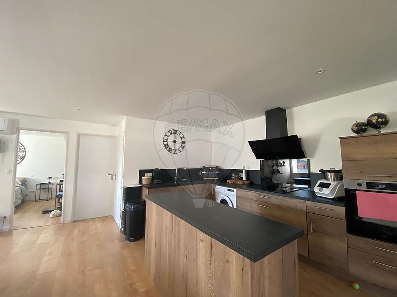 Maison - 205 m² - 7 pièces