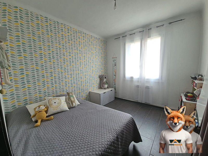 Maison traditionnelle - 179 m² - 9 pièces