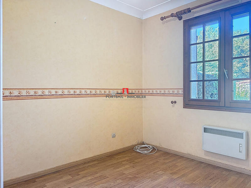 Maison traditionnelle - 110 m² - 4 pièces