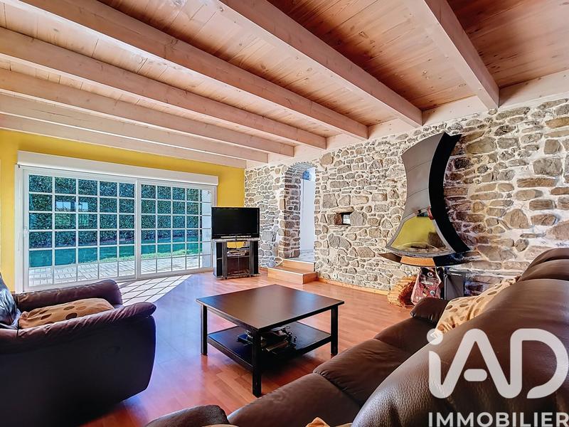 Maison - 174 m² - 5 pièces