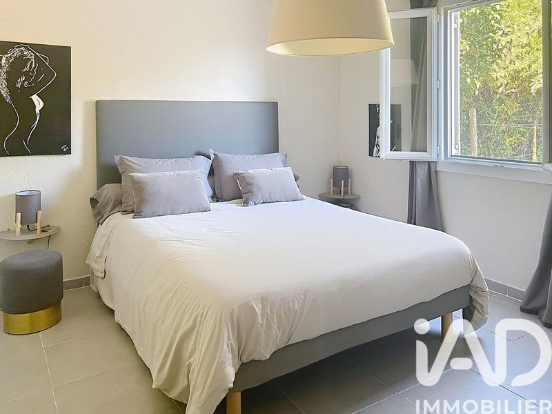 Maison - 92 m² - 5 pièces