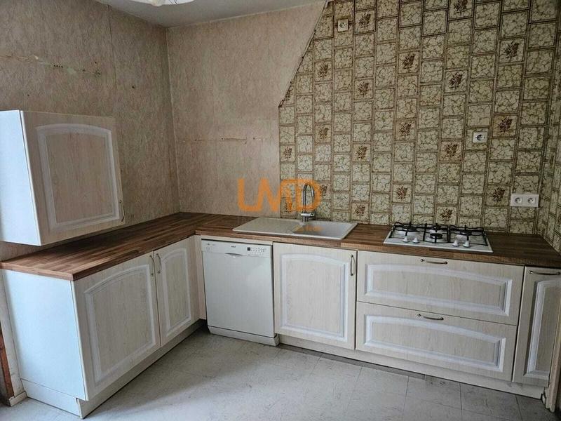 Maison - 102 m² - 4 pièces