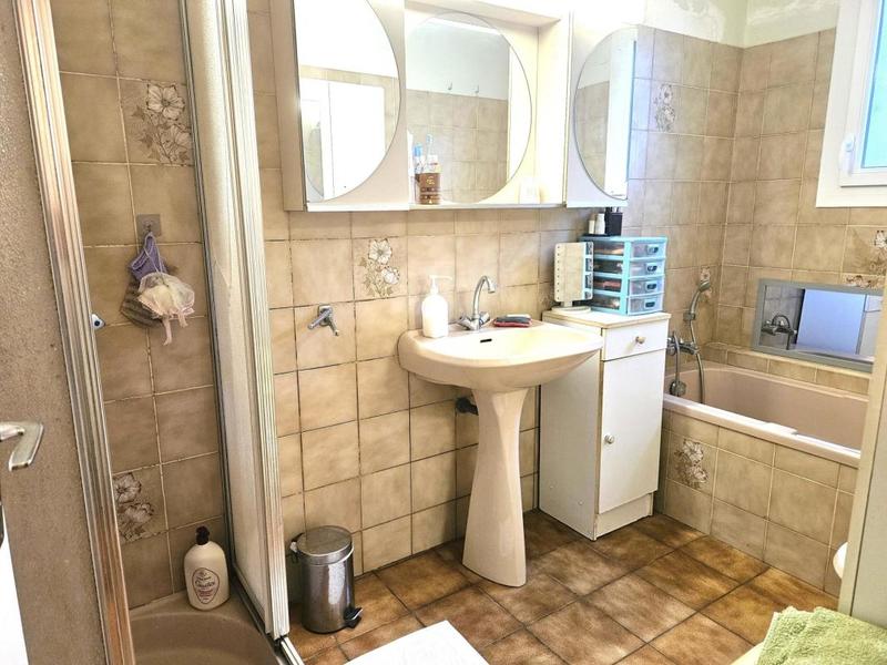 Maison - 99 m² - 5 pièces