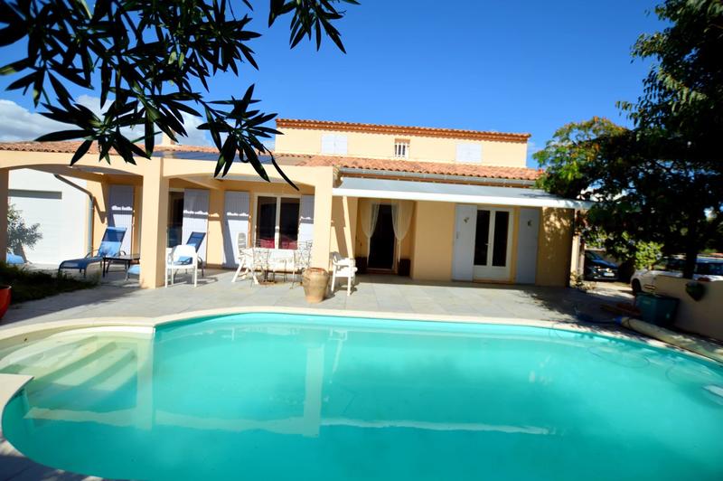 Maison - 150 m² - 5 pièces