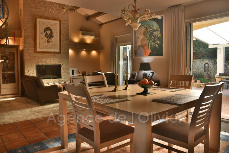 Maison - 177 m² - 5 pièces