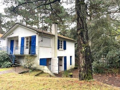 Maison - 107 m² - 6 pièces