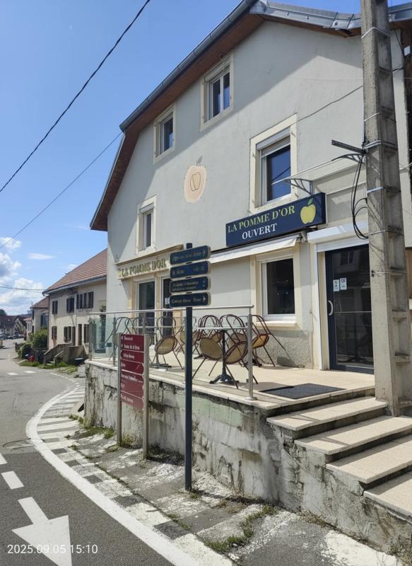 Maison - 90 m² - 7 pièces