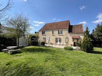 Maison - 170 m² - 5 pièces