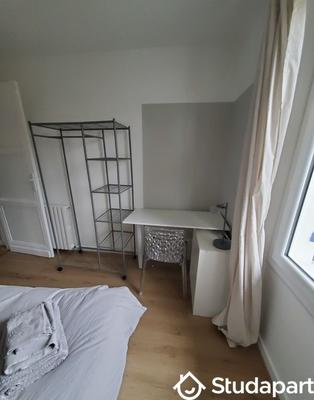 Chambre - 10 m² - 1 pièce