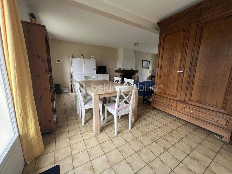 Maison - 115 m² - 8 pièces