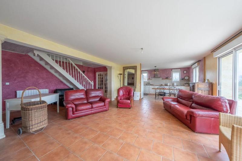 Maison - 364 m² - 9 pièces