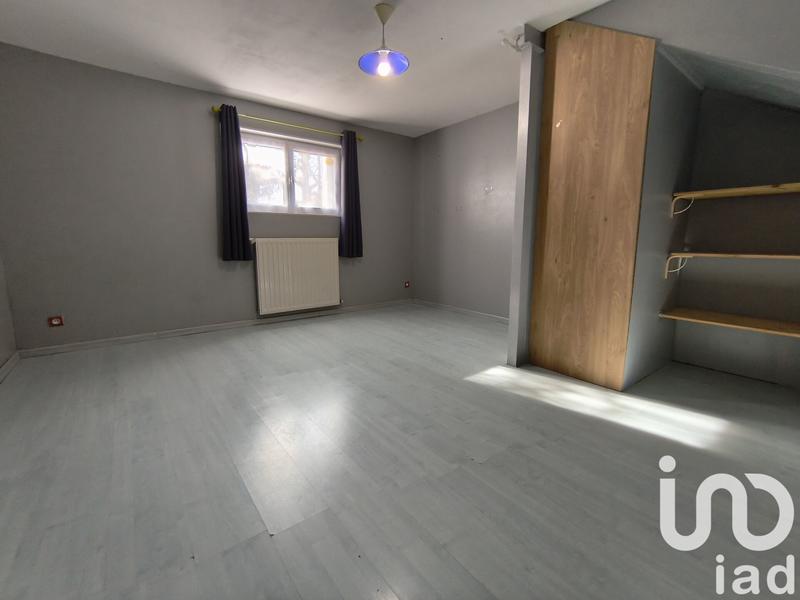 Maison - 163 m² - 9 pièces