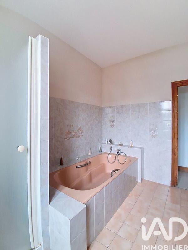 Maison - 167 m² - 7 pièces