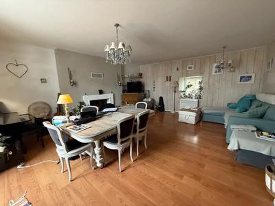 Maison de maîtres - 245 m² - 10 pièces