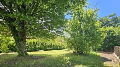 Terrain constructible - 566 m²