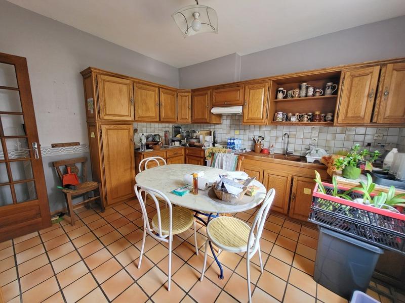 Maison - 127 m² - 7 pièces