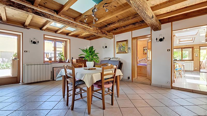 Villa - 137 m² - 5 pièces