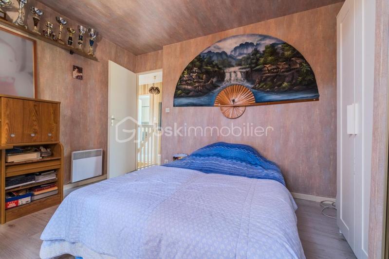 Maison - 110 m² - 4 pièces