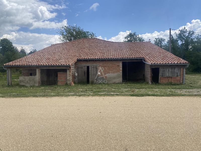 Grange - 180 m² - 4 pièces