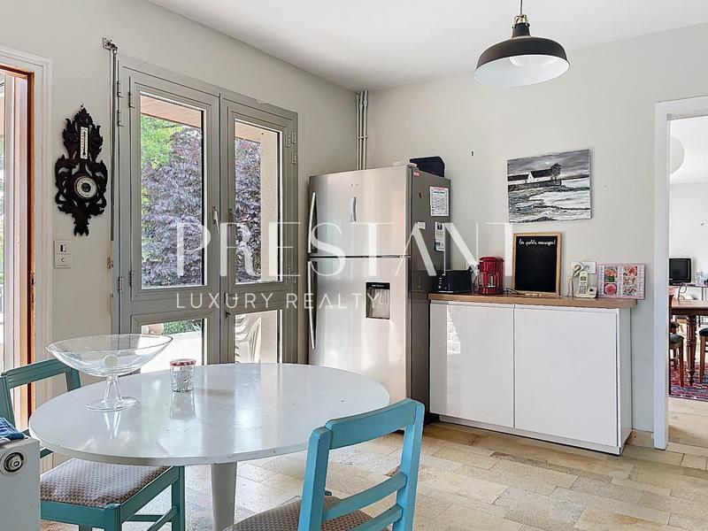 Maison - 157 m² - 7 pièces