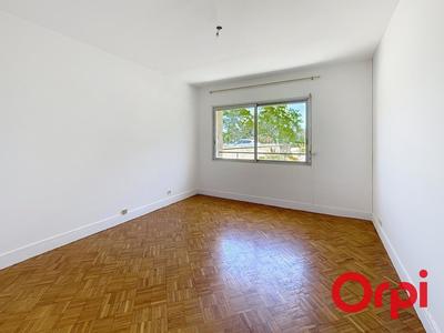 Appartement - 86 m² - 3 pièces