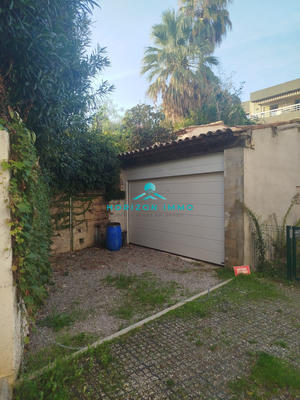 Parking / Garage - 50 m²