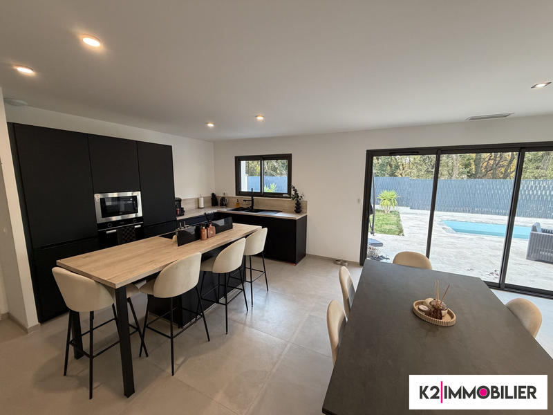 Villa - 110 m² - 4 pièces