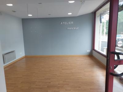 Local d'activités - 168 m² - 5 pièces