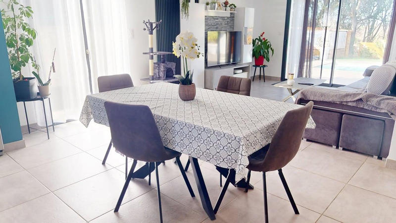 Maison - 92 m² - 4 pièces