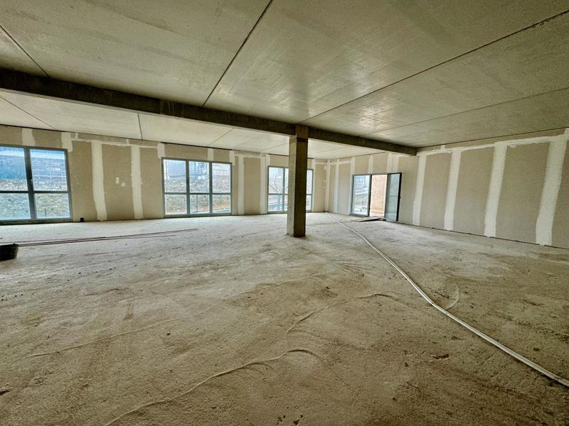 Local commercial - 231 m²