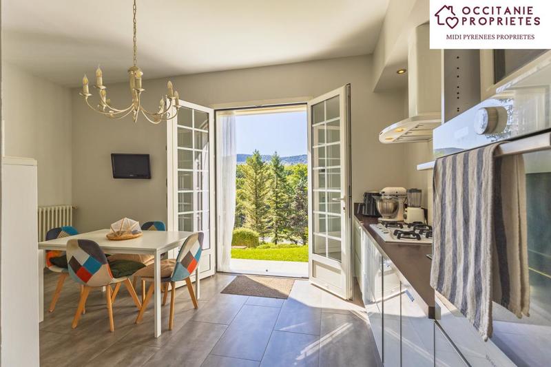 Villa - 203 m² - 7 pièces