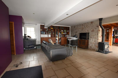 Longère - 231 m² - 7 pièces